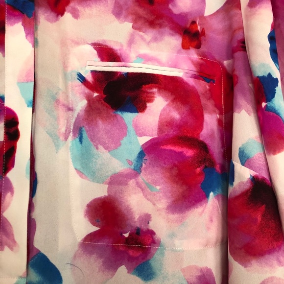 Floral top - Picture 4 of 5